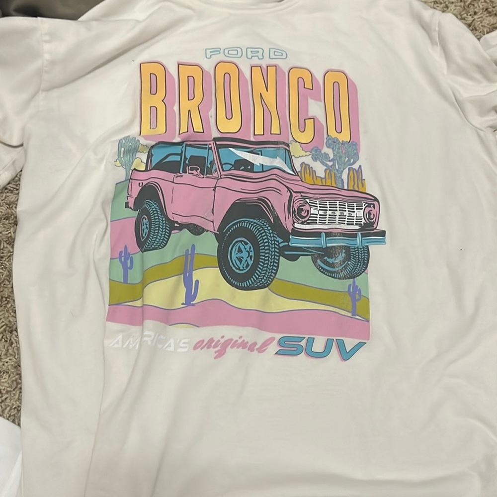 Bronco graphic tee
